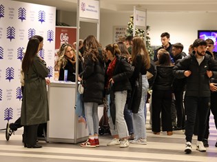 2025-12-04 19-32-13.jpeg